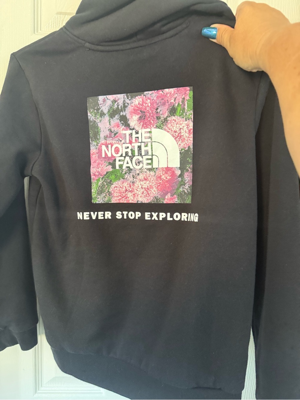 The North Face Pre-Teen Large Black Logo Sweatshirt with Pink Floral Graphic